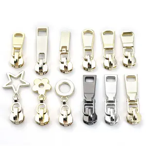 Mehrere Stile Reiß verschluss Pull Tabs Großhandel Reiß verschluss Slider für Tasche Kleidungs stück 3 5 8 Benutzer definiertes Logo Reiß verschluss kopf Metall Slider Puller