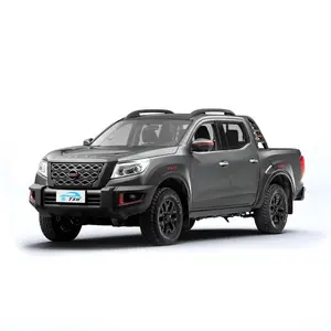 Nissan Navara pickup 4x4 automatic transmission truck Medium pickup