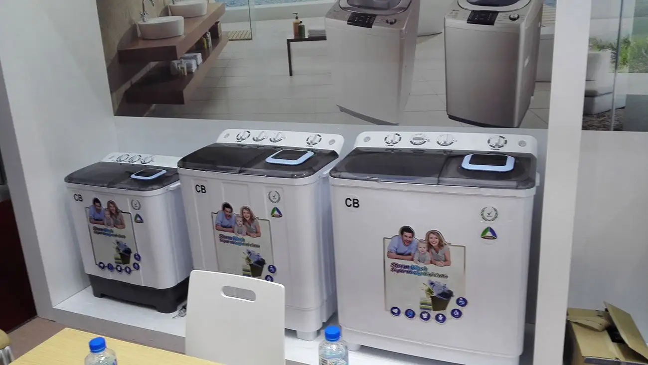 Maquinaria de lavado de plástico, suministro de China, fácil operación, limpieza de ropa del hogar, bañera doble, 12KG