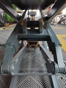 Elevador de Tijera Hidráulico Ultrafino de 3500 kg con Altura de Elevación de 1850 mm - Product Image 4