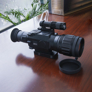 Échantillon Gratuit - Jumelles de Vision Nocturne Numérique Tactique Infrarouge Longue Portée 22XD Noir Argent avec Capture Photo et Vidéo - Product Image 2