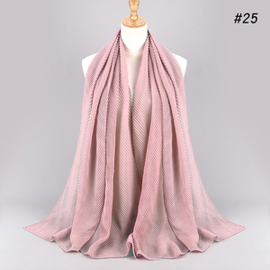 2021 Design più recente, in cotone morbido e liscio, rughe Prime crimpate, Hijab, sciarpe pieghevoli di <span class=keywords><strong>grandi</strong></span> dimensioni, sciarpa lunga tinta unita - Product Image 3