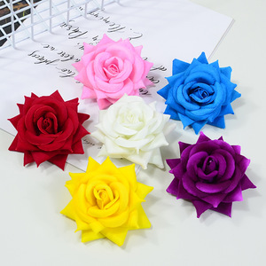 Horquillas para el cabello Dongchen Crafts con rosas de seda de 9 cm de diámetro, adorno floral en relieve para decoración de bodas y hogar. - Product Image 1