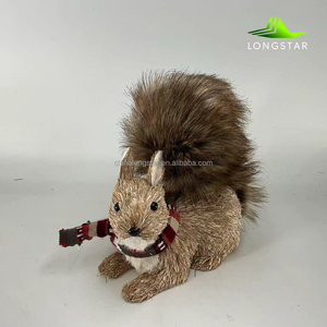 Juguete de Ardilla Realista 2026 - Muñeco Navideño Ideal como Regalo de Navidad para Decoración Navideña - Product Image 1