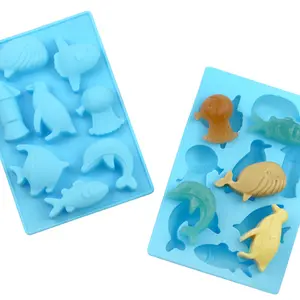 Bandejas de silicona para cubos de hielo, molde de silicona para océano, mundo oceánico, ballena, Delfín, pingüino, peces, Chocolate marino, HY 8 agujeros