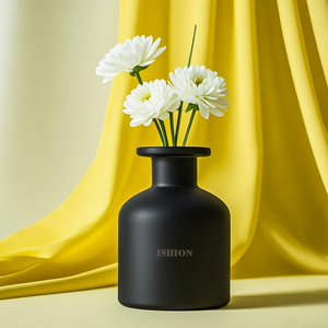 Tùy Chỉnh Sang Trọng <span class=keywords><strong>Reed</strong></span> 100Ml Rỗng Vòng Rõ Ràng Màu Đen Với Thanh Nắp Thủy Tinh Khuếch Tán Chai Cho Trang Trí Nội Thất - Product Image 2