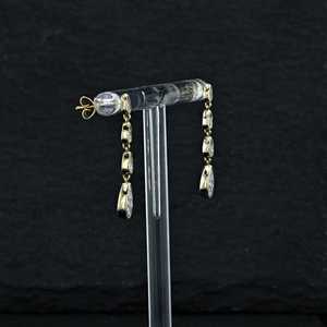 Pendientes de Oro de 14K con Diamantes en Forma de Lágrima para Mujer, Estilo Art Deco, 2.41g (Par), 32 Piedras, 0.55ct, Marca Elvora Gems - Product Image 6