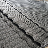 Maille de diamant étirée en acier Heavy Metal Treillis métallique en fer Armure toile Expansée Coupe personnalisée perforée