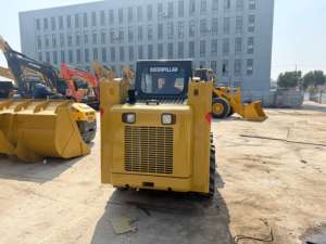 Chargeuse compacte sur pneus CAT 226B d'occasion, mini-chargeuse Caterpillar d'origine à faible nombre d'heures avec godet standard - Product Image 5