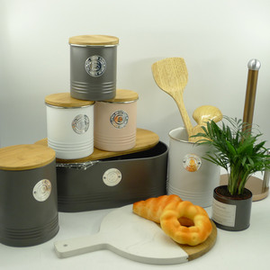 Vendita calda in metallo retrò stile americano contenitore di conservazione per la cucina eco-friendly in <span class=keywords><strong>acciaio</strong></span> al carbonio cestino per il pane/scatola quadrato per la conservazione degli alimenti - Product Image 4