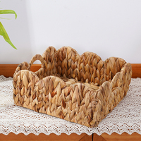 Panier de rangement rectangulaire en jacinthe d'eau naturelle tressé à la main, écologique, pour cuisine et salle de bain, avec bords ondulés et doubles poignées
