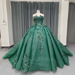 ANY254 Vestido de Noche Verde Esmeralda sin Tirantes con Bordado Floral - Product Image 1