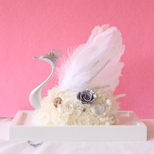 Regalo del Día de San Valentín Flor eterna Hortensia Flor seca Cisne Rosa preservada Acrílico Caja Regalos de regalo para mamá Mujeres - Product Image 2