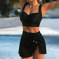 Ensemble de plage 2 pièces pour femme : Haut de bikini court froncé à col carré uni avec cordon de serrage et motif étoile de mer, et jupe-short taille haute à nouer