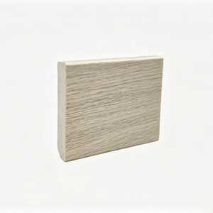 Plinthe murale en WPC écologique 70 mm 10 mm, <span class=keywords><strong>moulure</strong></span> de plinthe solide et durable pour la maison et le bureau - Product Image 1