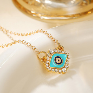 Collar con Colgante de Ojo Turco en Forma de Corazón con Incrustaciones de Circonio, Joyería de Moda para Mujer, Regalo de Aniversario, Cadena en Tono Dorado - Product Image 3
