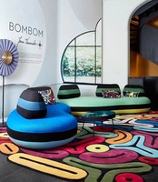 Double salon créatif moderne Hôtel Réception Bureau Salon Meubles Custom Color Collision Patchwork Curved Macaron Sofa