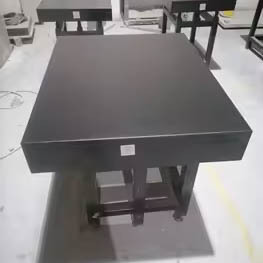 لوح جرانيت مخبري للقياس الدقيق والتحقق من الأبعاد ومعايرة الأدوات - Product Image 6