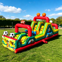 Structure gonflable combinée trampoline, toboggan et château rebondissant pour enfants, avec parcours d'obstacles, pour l'extérieur