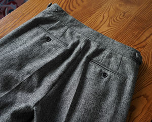 Nouveau <span class=keywords><strong>pantalon</strong></span> rétro à boucle unique à chevrons affaires Simple décontracté <span class=keywords><strong>Tweed</strong></span> rayures épaissi <span class=keywords><strong>pantalon</strong></span> droit mince pour hommes - Product Image 3