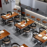 Table à manger rectangulaire en bois massif de style industriel rétro avec ensemble de chaises pour bar, restaurant, café, salle à manger