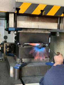 400ton servo ép thủy lực cho Vòng Gốm Nén-luyện kim bột Báo Chí với tự động PLC điều khiển - Product Image 2