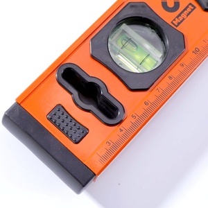 60-сантиметровый промышленный высокоточный магнитный уровень из алюминиевого сплава с тремя пузырьками, гарантия 3 года, для строительных измерений - Product Image 3