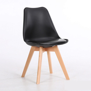 Chaise de salle à manger contemporaine en plastique PP au design tulipe, style scandinave classique moderne pour restaurant, confortable en PU. - Product Image 6