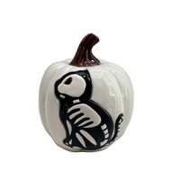 Citrouille en céramique blanche avec chat noir pour la décoration d'halloween