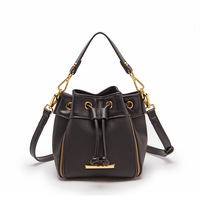 Bolso de cubo pequeño de cuero con cordón y empalmes, para mujer, nueva moda, estilo popular en redes, con un toque de sofisticación y exclusividad, tipo bandolera