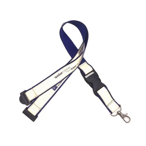 Correa Reflectante de Alta Gama para Cinturón de Seguridad de Avión QM, Impresión Serigráfica, Cordones Reflectantes Personalizados con Logotipo - Product Image 4