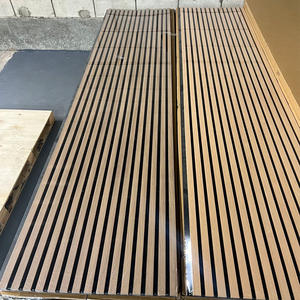 Panneau acoustique en bois à lattes 3D - MDF Chêne Noyer Bois Intérieur Revêtement mural intérieur Décoration rainurée Planche avec feutre plat - Product Image 1