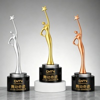 Trophée de danse personnalisé en forme d'étoile, statue dorée, base en cristal étoile à cinq branches, trophée de compétition de danse