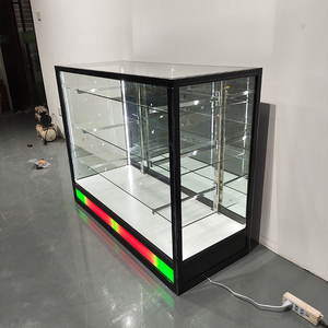Vitrine en verre éclairée par LED RGB moderne pour boutique de tabac - Product Image 5