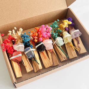 Palo Santo Smudge Bundles avec Bouquet de fleurs séchées Souffle de bébé Cristal naturel Cadeau spirituel pour la méditation de nettoyage énergétique - Product Image 1