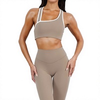 Ensemble de yoga asymétrique personnalisé grande taille pour femme, pantalon uni à rayures contrastées sur le côté, leggings sans couture avant, poche discrète, pour la gym et l'entraînement