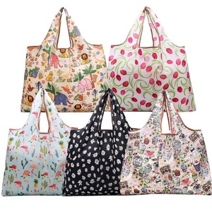 Bolsa de Compras Plegable Expandible Reutilizable Grande de Poliéster 190T Resistente con Diseño Personalizado y Rayas para Compras - Product Image 6