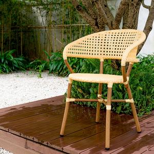 Muebles de jardín Silla de ratán para exteriores Apilable Bambú Rústico Bistro Hotel Patio terraza Sillones para cafeterías Restaurantes - Product Image 1