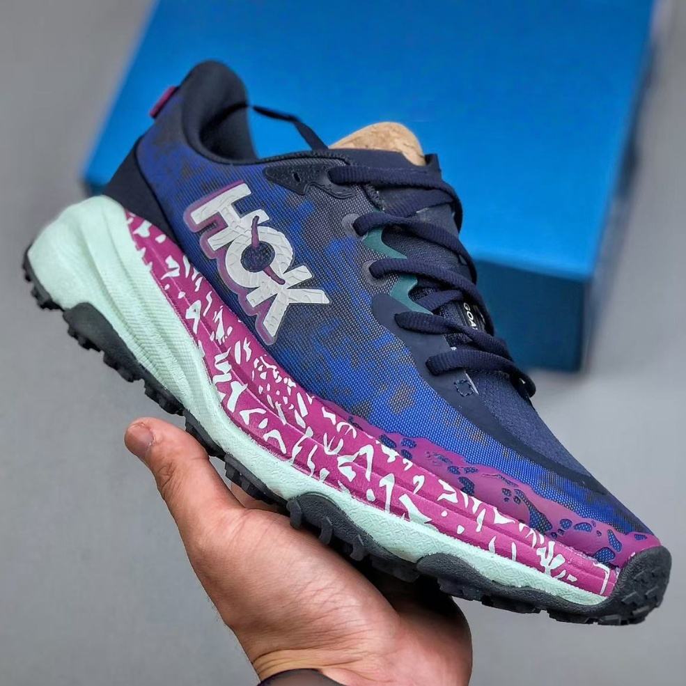 สีฟ้าและสีม่วง