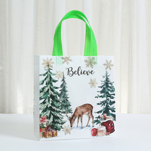 Bolsas de regalo navideñas Yan Yin Winter Forest de 20x20x9cm y 23x22x11cm, bolsas de tela laminada no tejida para fiestas navideñas - Product Image 2