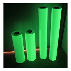 Ruban adhésif vert photoluminescent auto-adhésif, brillant dans le noir, réfléchissant, avec une durée de brillance de 2 à 10 heures et imprimable - Product Image 1