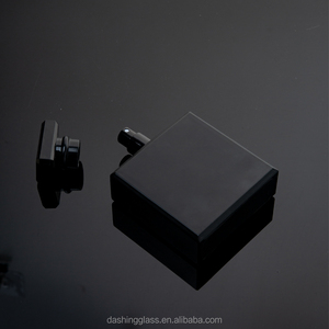 Flacone di Profumo di Lusso da 50ml per Uomo, Bottiglia in Vetro Bianco con Erogatore a Pompa, Forma Quadrata, Cosmetico 02 - Product Image 4