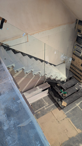 Escaliers en bois en spirale intérieurs solides CBMmart, marches en bois flottantes, marches en bois pour villa - Product Image 5