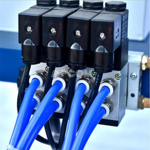 Sécheur d'air comprimé à adsorption à double tour avec séchage par tamis moléculaire en alumine de haute qualité pour la découpe laser - Product Image 6