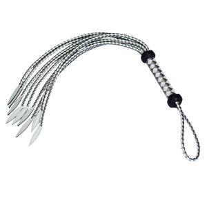 Fournisseur direct d'usine, best-seller <span class=keywords><strong>Amazon</strong></span> : Fouet en cuir véritable tressé pour jeux de rôle adultes, sélection de vente en gros transfrontalière - Product Image 1