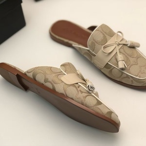 Chaussons décontractés classiques et élégants pour femmes en toile avec nœud et lettres rétro, légers, respirants, confortables au quotidien et antidérapants - Product Image 3