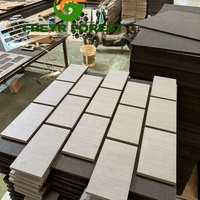 Panneaux acoustiques en MDF à motif brique, panneaux en fibre de polyester, films PVC basiques en bois pour la décoration des murs et plafonds intérieurs