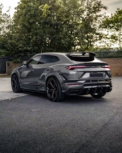 ชุดแต่งคาร์บอนไฟเบอร์สไตล์ UB สำหรับ Lamborghini Urus S สภาพใหม่  ลิ้นกันชนหน้า ดิฟฟิวเซอร์ สปอยเลอร์ ชุดแต่งไวด์บอดี้ อัพเกรด UB - Product Image 4