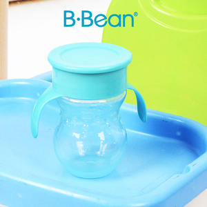 แก้วหัดดื่มเด็ก 360 Edge รุ่น First-Class ฝาปิดกันหก 240 มล./8 ออนซ์ ลายการ์ตูน วัสดุซิลิโ<span class=keywords><strong>คน</strong></span> PP ปลอดสาร BPA พร้อมหูจับ ใช้งานง่าย - Product Image 2