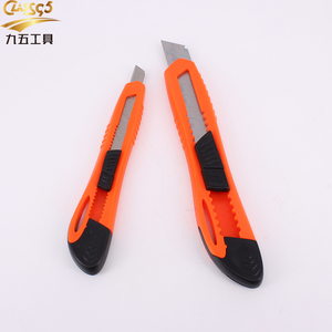 Scorrevole serratura fabbrica utility cutter lama calda di utensili a mano con maniglia in lega di alluminio con snap off lama di alta qualità OEM - Product Image 2